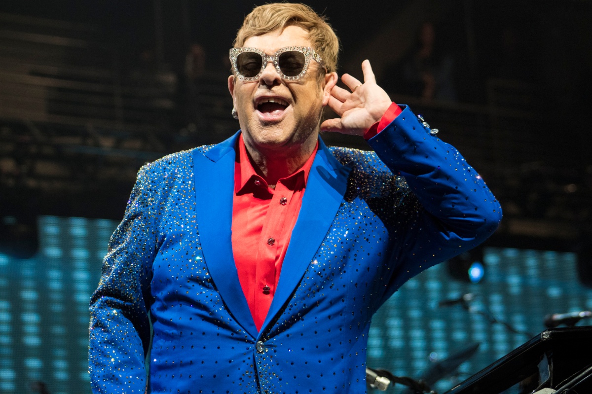 Elton John Shines at the TaxSlayer Center in Moline, IL | The Early Registration1200 x 800